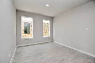 12034 Maple Oak Dr, Houston, TX 77066 - Photo 11