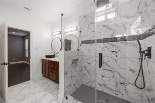 813 Fortune St, Houston, TX 77088 - Photo 21