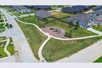 15381 Dapple Bluff Lane, Conroe, TX 77302 - Photo 7