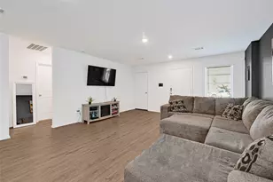 22326 Mountain Pne Dr, New Caney, TX 77357 - Photo 7