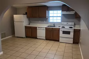 914 E 25th St, Houston, TX 77009 - Photo 1