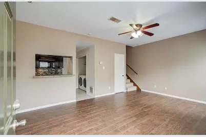 8299 Cambridge Street #1706, Houston, TX 77054 - Photo 3