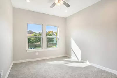5262 Ella Boulevard #100B, Houston, TX 77018 - Photo 9