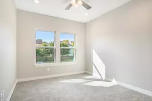 5262 Ella Blvd, Houston, TX 77018 - Photo 9