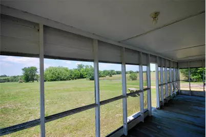 1070 Muehr Road, Weimar, TX 78962 - Photo 37