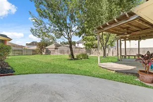 20423 Forest Dr, Spring, TX 77388 - Photo 5