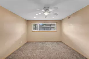 10919 Paulwood Dr, Houston, TX 77071 - Photo 27