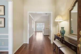 15123 Greenleaf Ln, Houston, TX 77062 - Photo 5