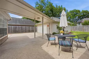 15123 Greenleaf Ln, Houston, TX 77062 - Photo 37