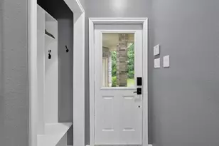 11304 Monarchs Way, Montgomery, TX 77316 - Photo 17