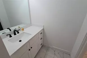 1222 Mcneil St, Houston, TX 77009 - Photo 11