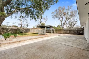 5734 Farwell Dr, Houston, TX 77035 - Photo 35