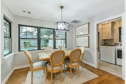 10015 Lynbrook Drive, Houston, TX 77042 - Photo 13