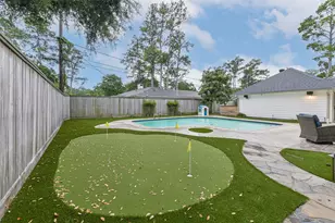 10015 Lynbrook Dr, Houston, TX 77042 - Photo 41