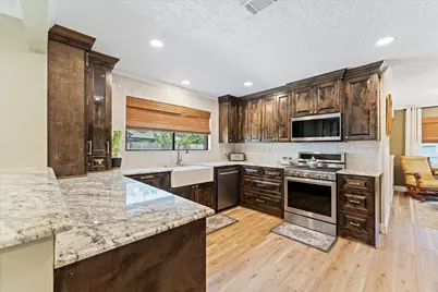 5707 Kiowa Timbers Drive, Humble, TX 77346 - Photo 7