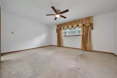 115 E Thornton Road, Houston, TX 77022 - Photo 17