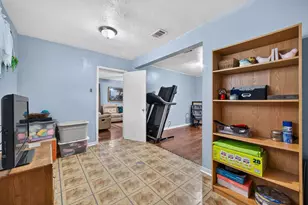4215 Lurlene St, Houston, TX 77017 - Photo 31