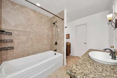 614 7th Street, Sugar Land, TX 77498 - Photo 35