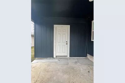 1034 E 3rd Street, Bellville, TX 77418 - Photo 9