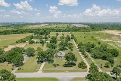 17318 Penick Road, Waller, TX 77484 - Photo 29