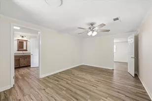 6309 32nd St, Groves, TX 77619 - Photo 19