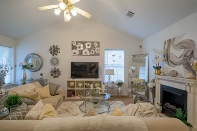 1725 & 1727 Hazelwood Street, Conroe, TX 77301 - Photo 5