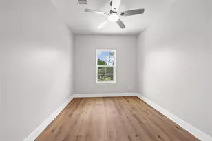 5947 Collingsworth St, Houston, TX 77026 - Photo 17