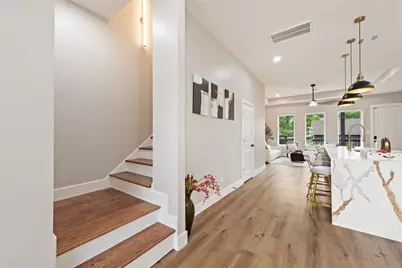 5947 Collingsworth Street, Houston, TX 77026 - Photo 3