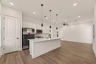 2710 Bostic St, Houston, TX 77093 - Photo 9