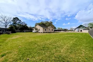 2506 Heights St, Liberty, TX 77575 - Photo 23