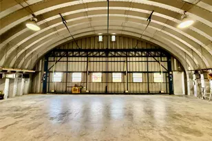 143 W Airway, Livingston, TX 77351 - Photo 7