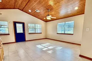 143 W Airway, Livingston, TX 77351 - Photo 25