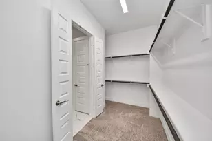13202 James Terrace Ln, Houston, TX 77059 - Photo 31