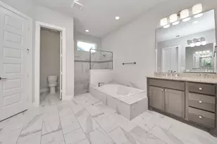 13202 James Terrace Ln, Houston, TX 77059 - Photo 27