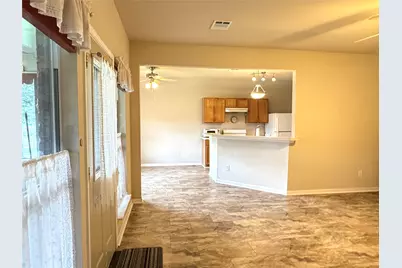 396 Newcom Lane, Sealy, TX 77474 - Photo 7