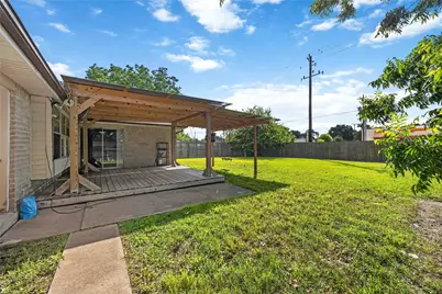 5427 Timpani Drive, Friendswood, TX 77546 - Photo 19