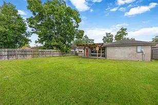 5427 Timpani Dr, Friendswood, TX 77546 - Photo 21