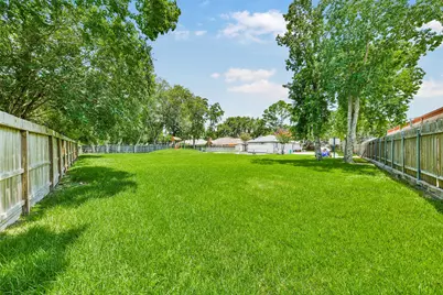 201 Amber Lane, League City, TX 77573 - Photo 33