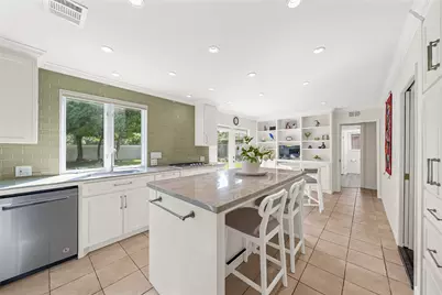 3510 Ledgestone Drive, Houston, TX 77059 - Photo 11