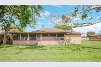 119 Basswood Street, Lake Jackson, TX 77566 - Photo 33