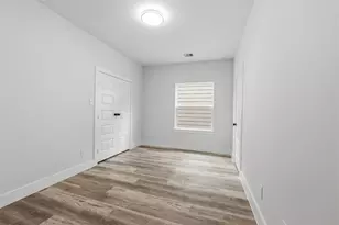 892 Paul Quinn St, Houston, TX 77091 - Photo 17