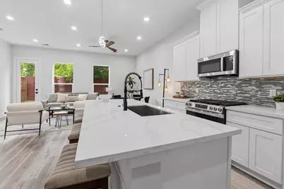 892 Paul Quinn St, Houston, TX 77091 - Photo 7