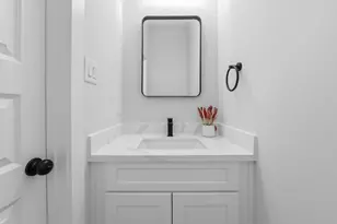 892 Paul Quinn St, Houston, TX 77091 - Photo 9
