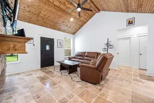 8032 Short Rd Rd, Needville, TX 77461 - Photo 9