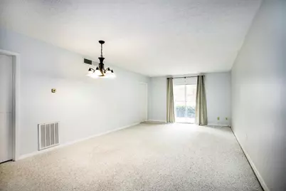 3400 Timmons Lane #45, Houston, TX 77027 - Photo 3