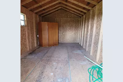 1058 N Oneal Road, Crystal Beach, TX 77650 - Photo 9