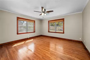 940 Hardeman St, Sealy, TX 77474 - Photo 17