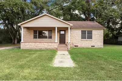 940 Hardeman Street, Sealy, TX 77474 - Photo 1