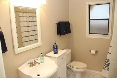 1220 Ashland Street, Houston, TX 77008 - Photo 11