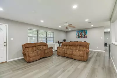 1420 Camellia Drive, Sweeny, TX 77480 - Photo 7